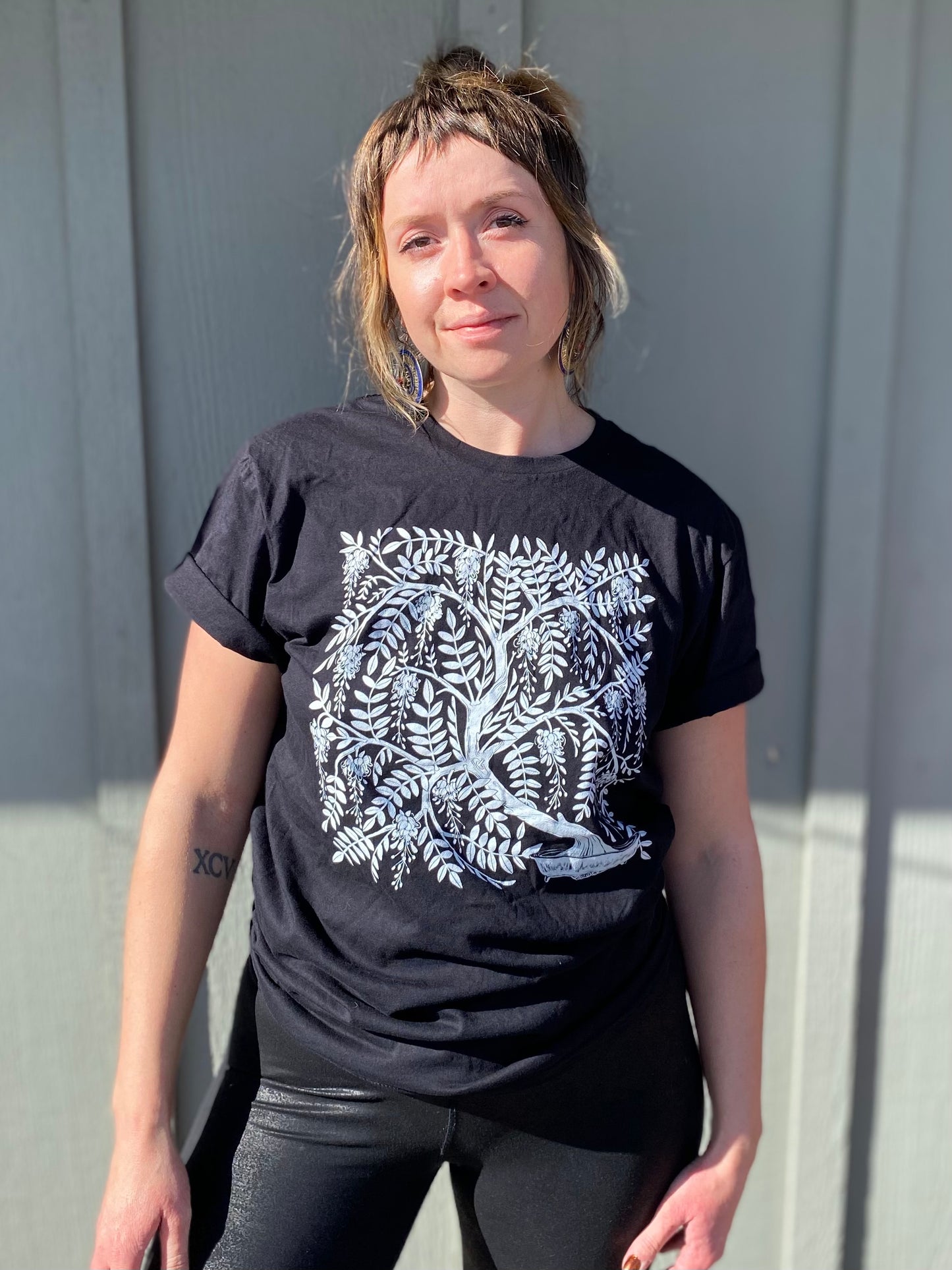 WISTERIA BONSAI - short sleeve unisex tshirt