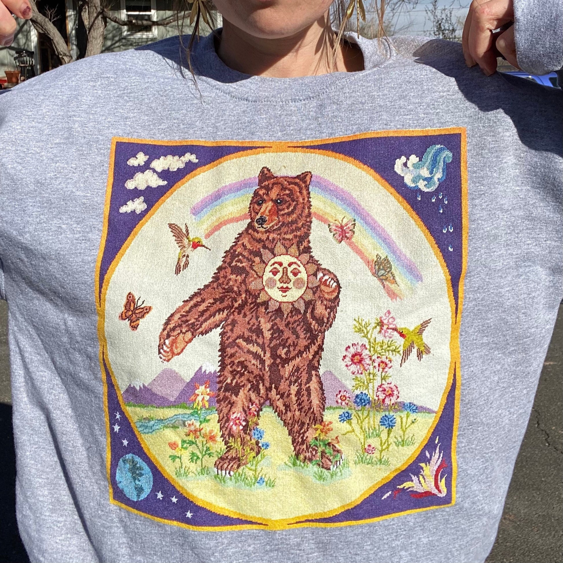 GRANDMA BEAR crewneck sweater